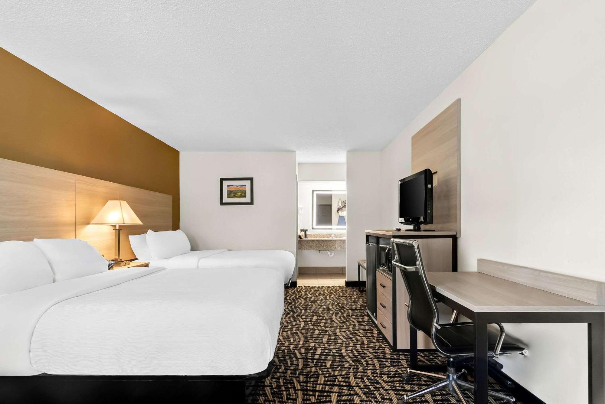 Quality Inn Russellville מראה חיצוני תמונה